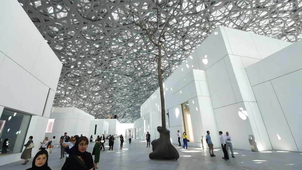 Louvre Abu Dhabi & Cultural District