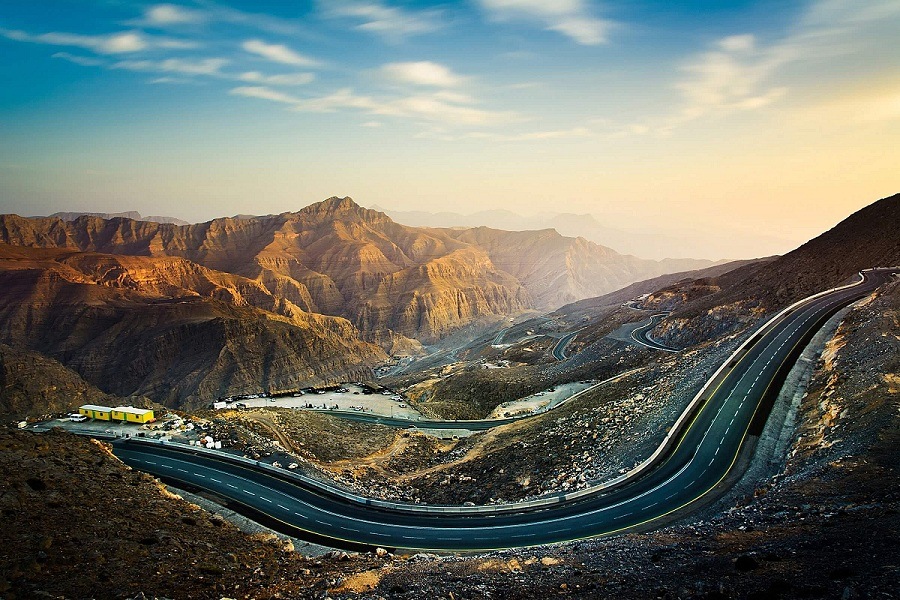 Jebel Jais Peak & Mountain Adventures